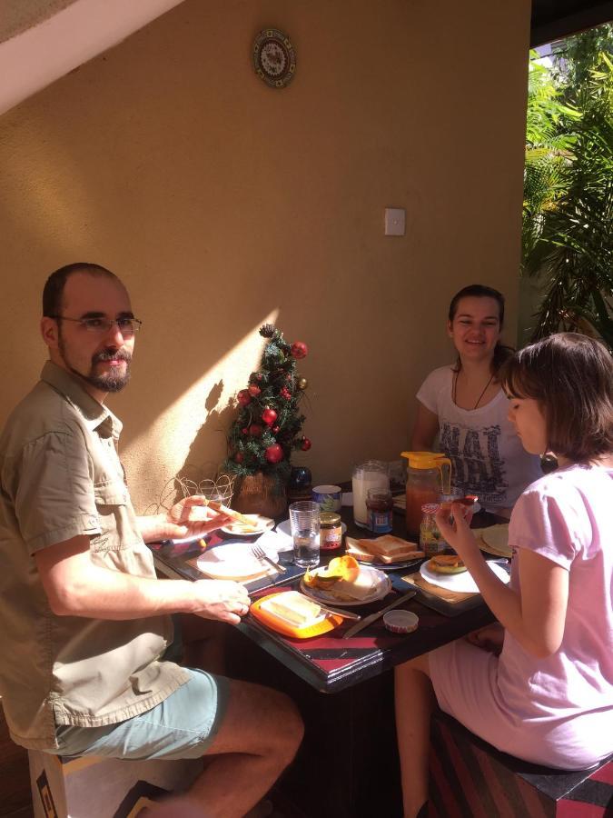 Vero Homestay Galle- Your Home Away From Home! מראה חיצוני תמונה