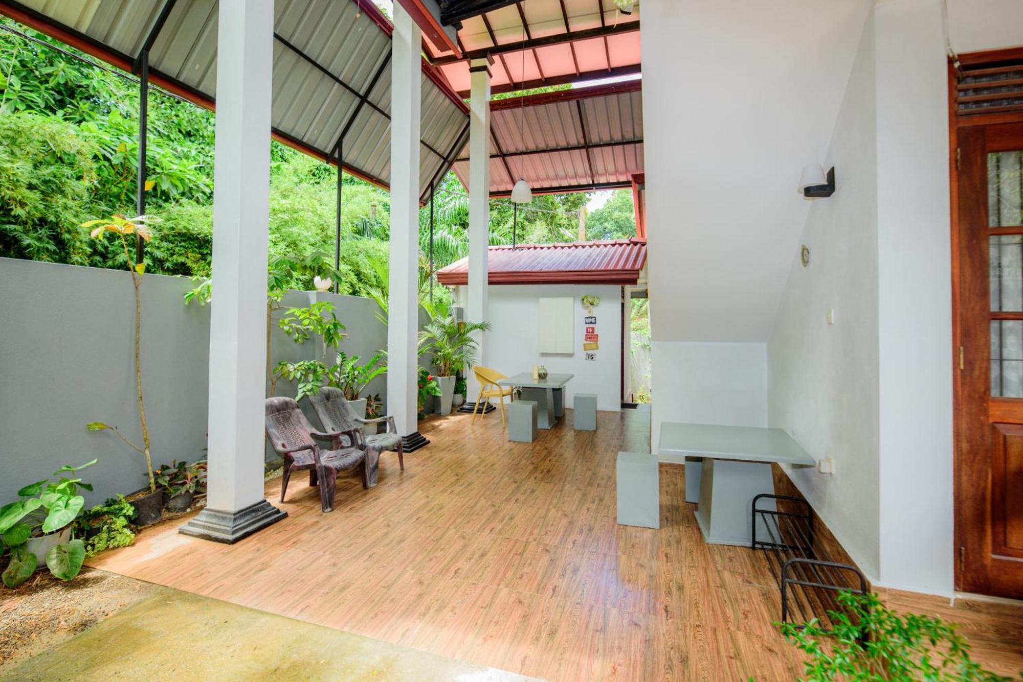 Vero Homestay Galle- Your Home Away From Home! מראה חיצוני תמונה
