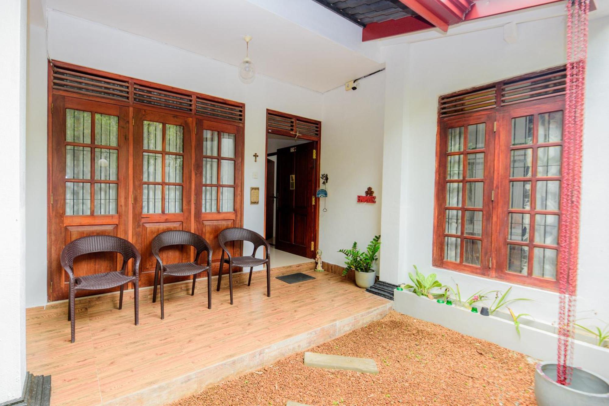 Vero Homestay Galle- Your Home Away From Home! מראה חיצוני תמונה