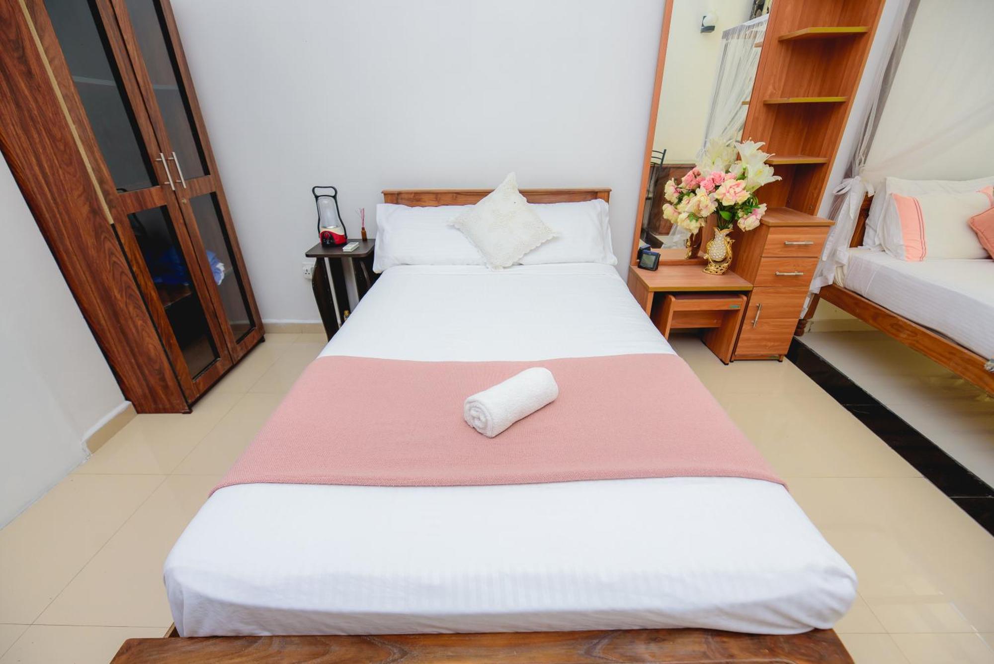 Vero Homestay Galle- Your Home Away From Home! מראה חיצוני תמונה