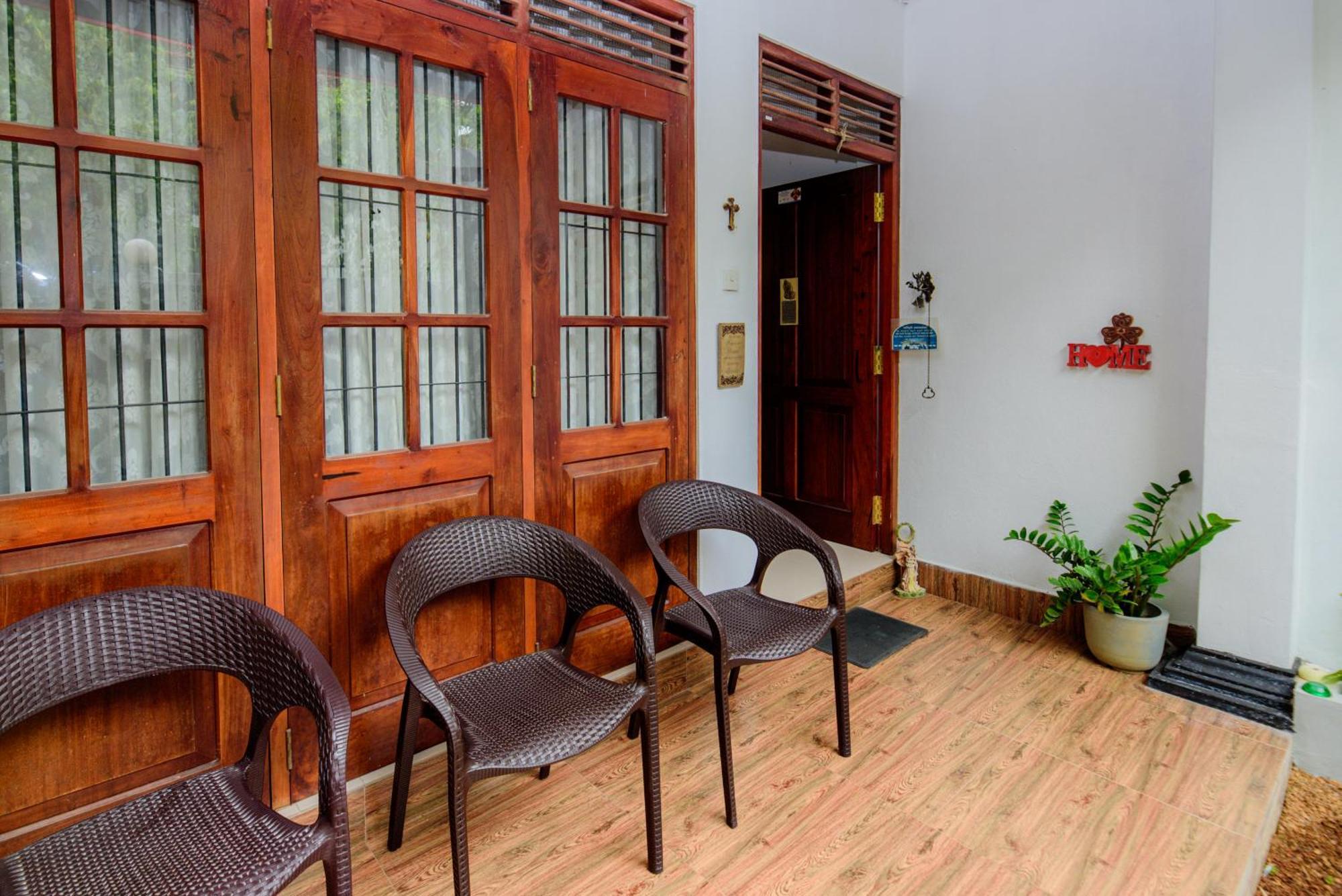 Vero Homestay Galle- Your Home Away From Home! מראה חיצוני תמונה