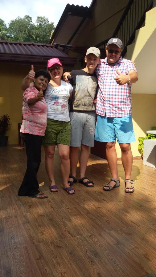 Vero Homestay Galle- Your Home Away From Home! מראה חיצוני תמונה